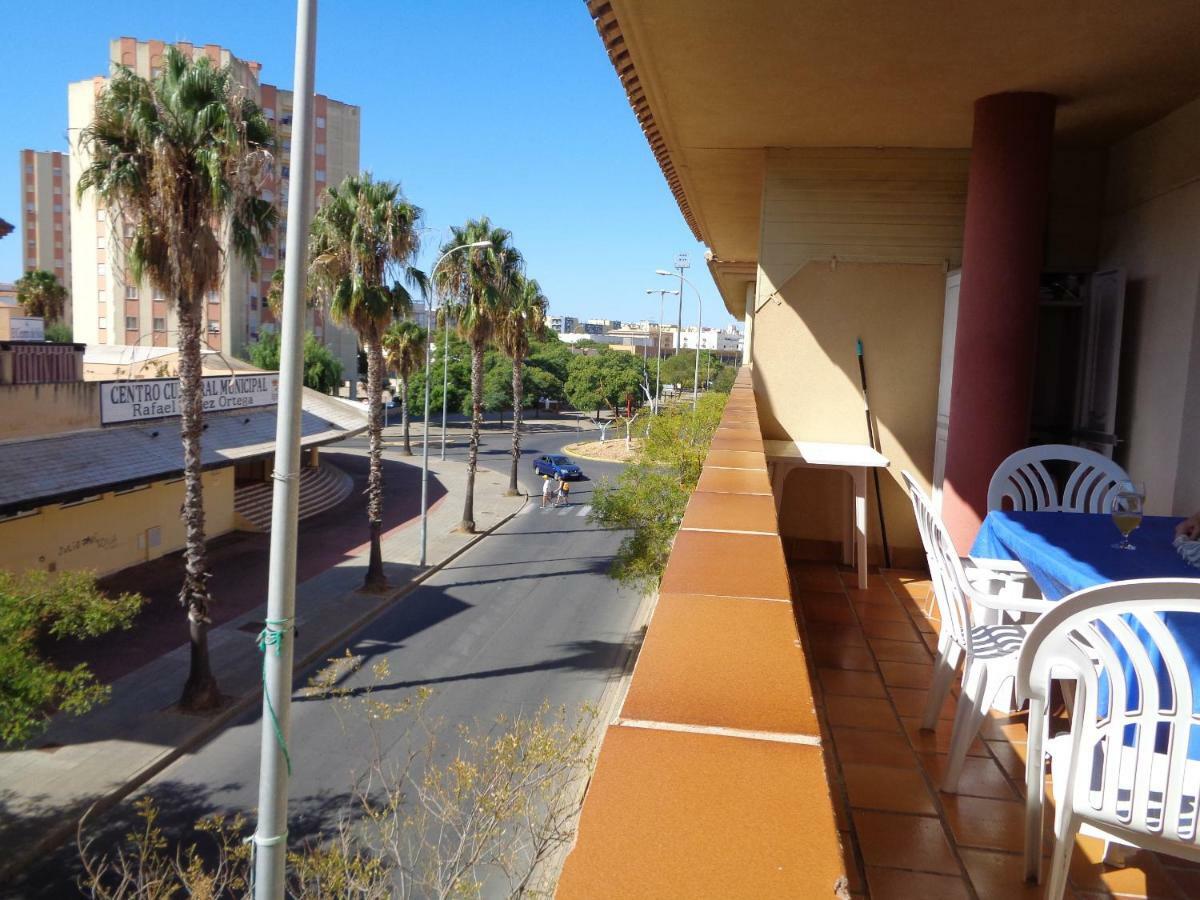 Apartamento Calle Fundadores Isola Cristina Esterno foto