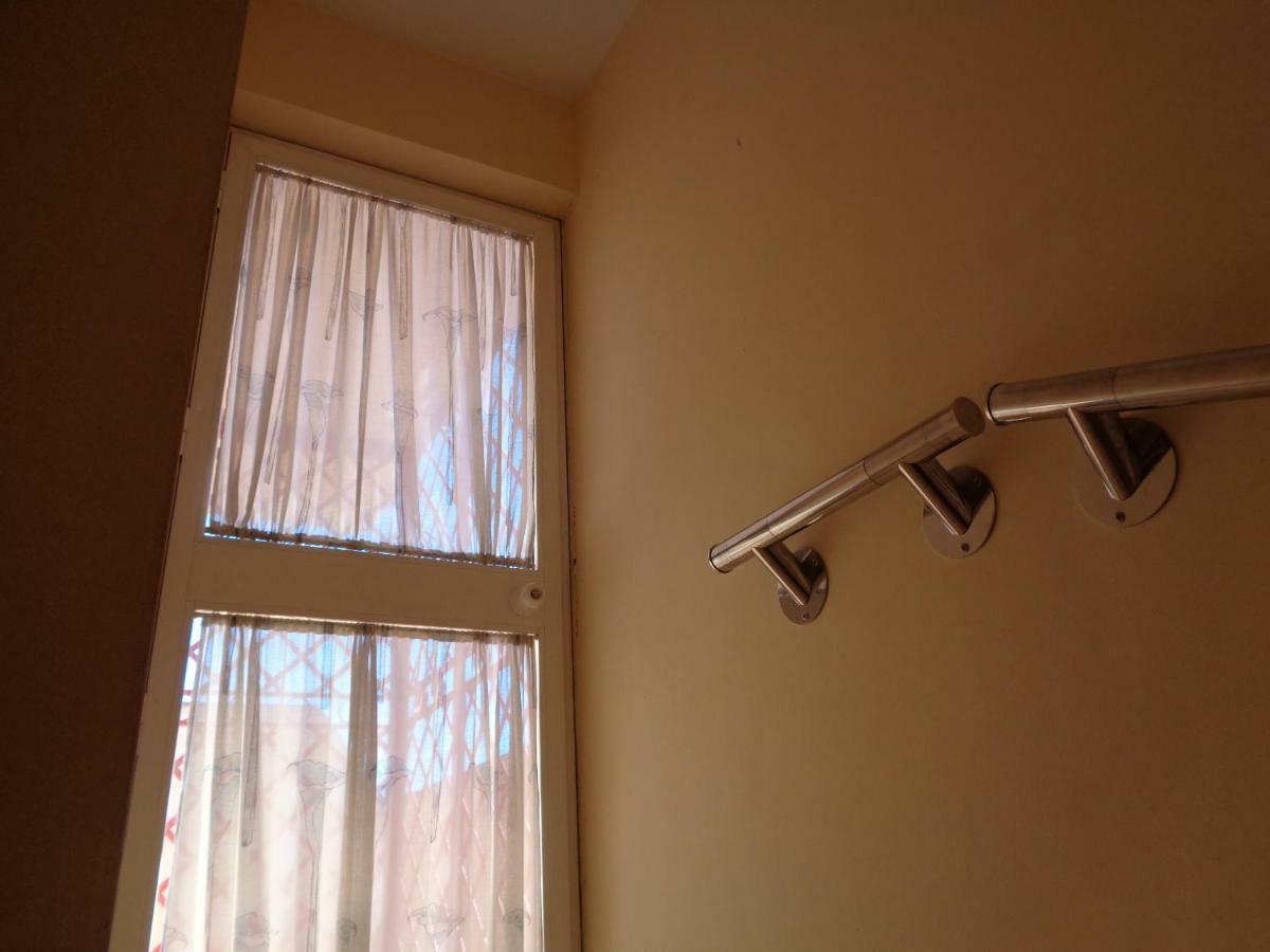 Apartamento Calle Fundadores Isola Cristina Esterno foto